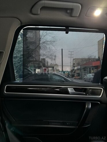 Volkswagen Touareg 2011, 212,000 km - 3.6 л - Bakı