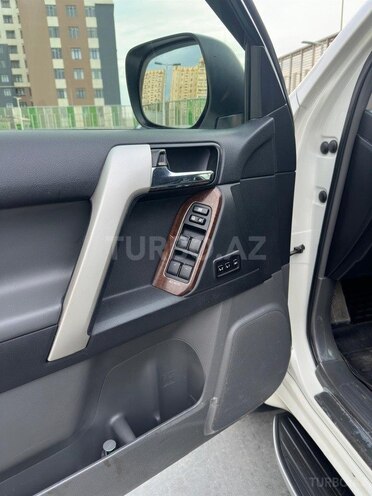 Toyota Land Cruiser Prado 2012, 153,500 km - 4.0 л - Bakı