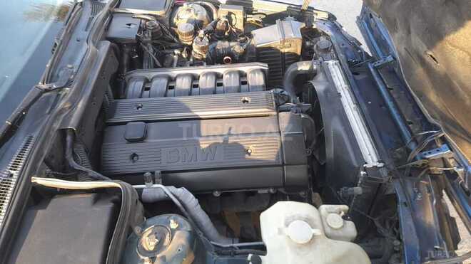 BMW 525 1995, 999,990 km - 2.5 l - Gəncə