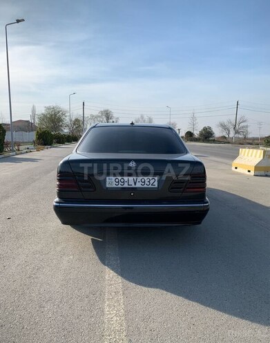 Mercedes E 220 d 2000, 558,136 km - 2.2 л - Kürdəmir