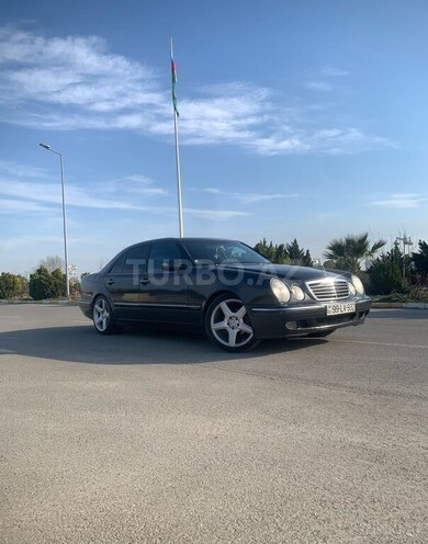 Mercedes E 220 d 2000, 558,136 km - 2.2 л - Kürdəmir