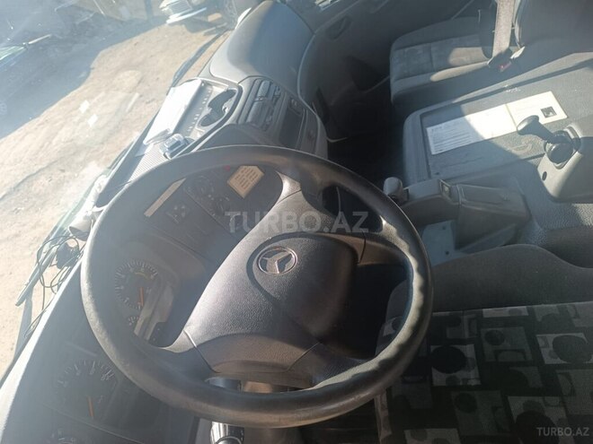 Mercedes Atego 818 2008, 747,124 km - 4.3 l - Salyan