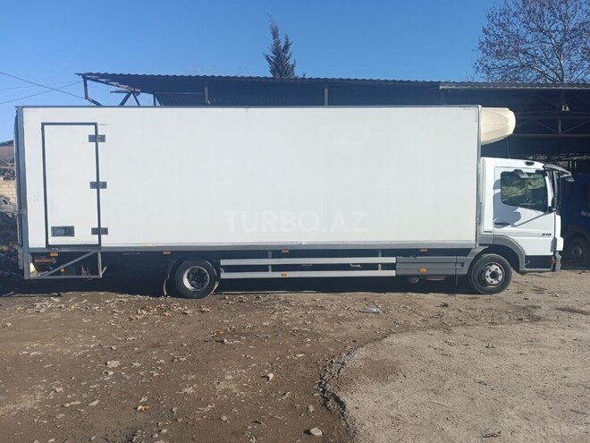 Mercedes Atego 818 2008, 747,124 km - 4.3 l - Salyan