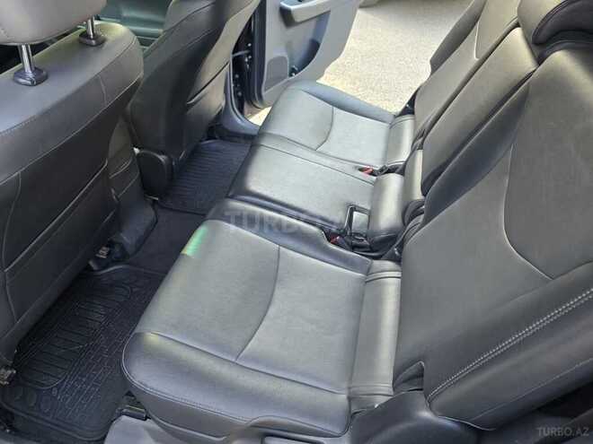 Toyota Prius V 2012, 464,000 km - 1.8 л - Bakı