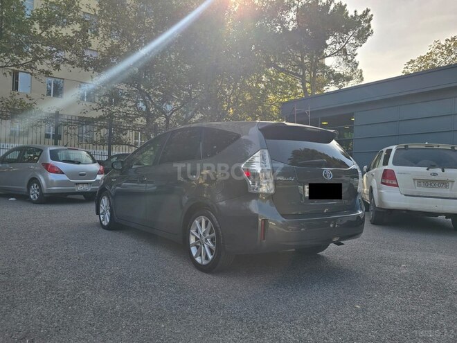 Toyota Prius V 2012, 464,000 km - 1.8 л - Bakı