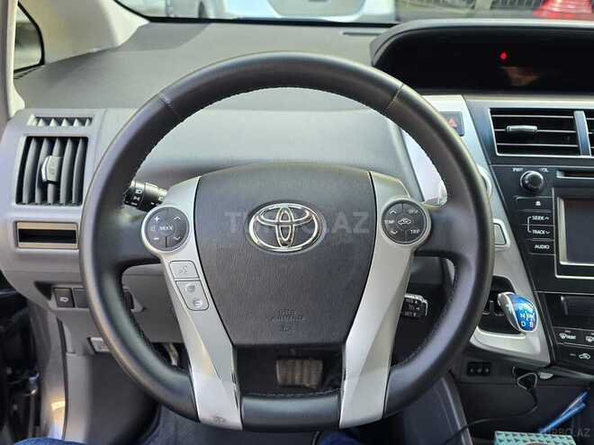 Toyota Prius V 2012, 464,000 km - 1.8 л - Bakı