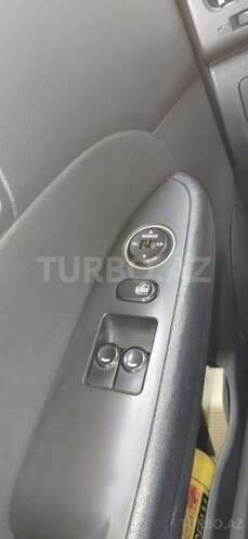 Hyundai i30 2009, 195,000 km - 1.6 л - Ağdaş