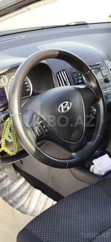 Hyundai i30 2009, 195,000 km - 1.6 л - Ağdaş