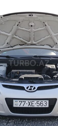 Hyundai i30 2009, 195,000 km - 1.6 л - Ağdaş