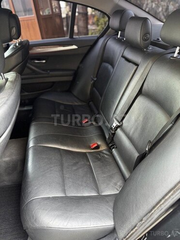 BMW 528 2013, 264,000 km - 2.0 l - Gəncə