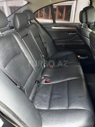 BMW 528 2013, 264,000 km - 2.0 l - Gəncə