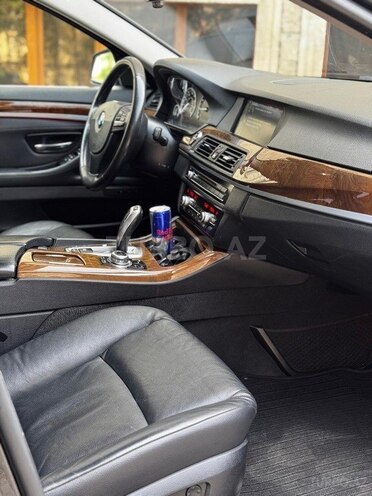 BMW 528 2013, 264,000 km - 2.0 l - Gəncə