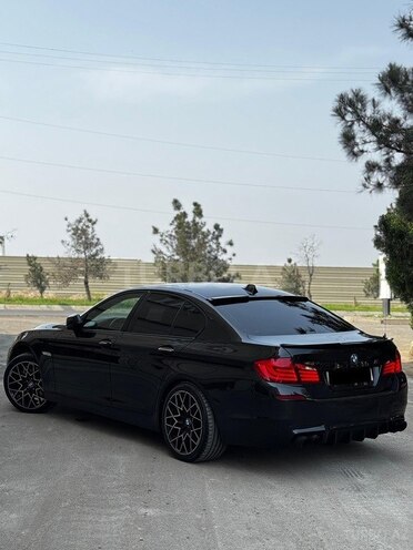 BMW 528 2013, 264,000 km - 2.0 l - Gəncə