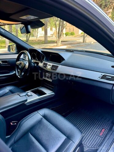Mercedes E 220 d 2013, 243,000 km - 2.2 л - Bakı
