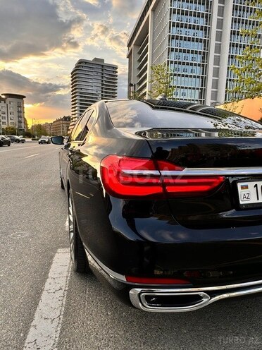 BMW 740Le 2017, 230,000 km - 3.0 l - Bakı