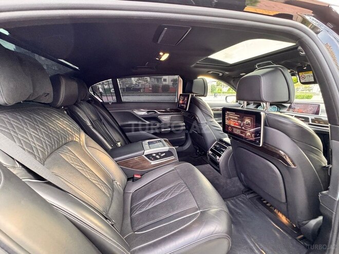 BMW 740Le 2017, 230,000 km - 3.0 l - Bakı