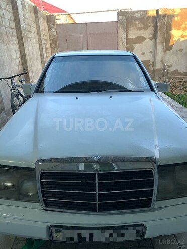 Mercedes E 250 1988, 555,555 km - 2.5 l - Bakı