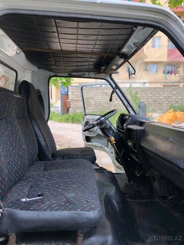 Isuzu NPR 66 L 1997, 250,000 km - 3.9 l - Bakı