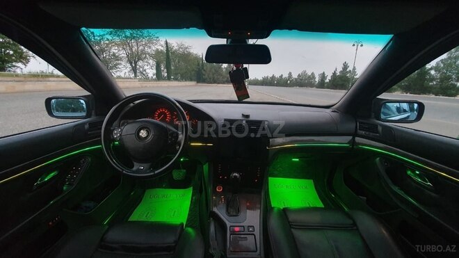 BMW 528 1999, 301,285 km - 2.8 l - Hacıqabul