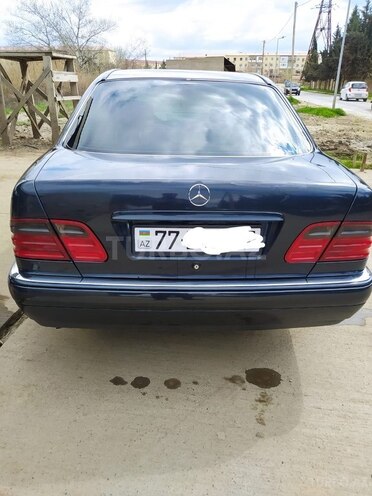 Mercedes C 240 1998, 350,000 km - 2.4 l - Salyan