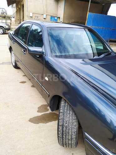 Mercedes C 240 1998, 350,000 km - 2.4 l - Salyan