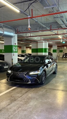 Lexus ES 300h 2023, 15,000 km - 2.5 л - Bakı