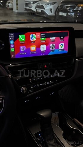 Lexus ES 300h 2023, 15,000 km - 2.5 л - Bakı