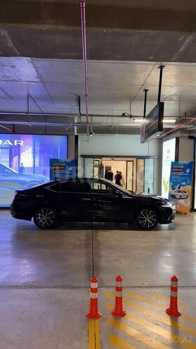 Lexus ES 300h 2023, 15,000 km - 2.5 л - Bakı