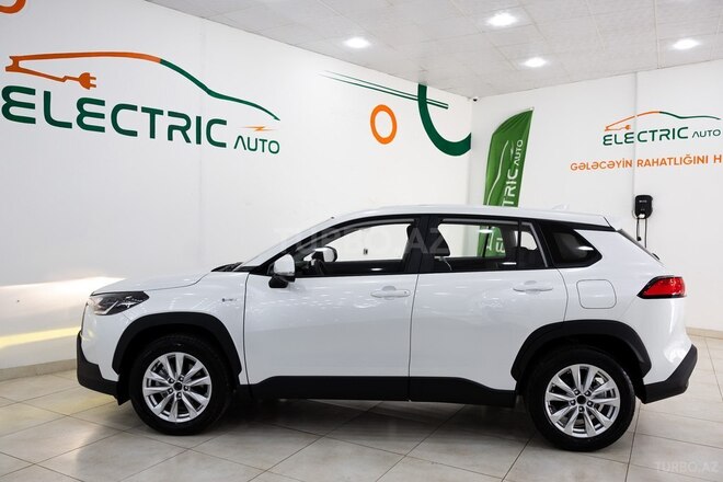 Toyota Corolla Cross 2025, 0 km - 2.0 l - Bakı