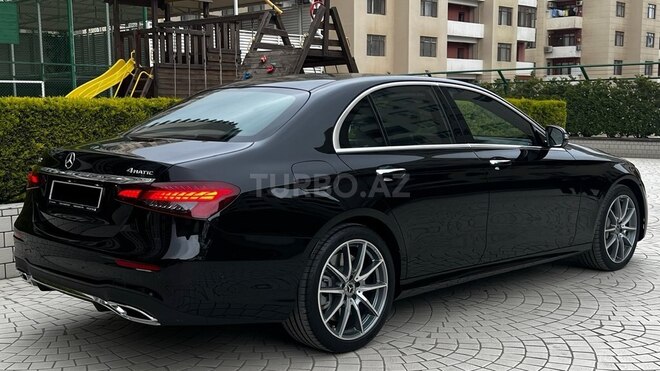 Mercedes E 450 4MATIC 2023, 15,000 km - 3.0 l - Bakı
