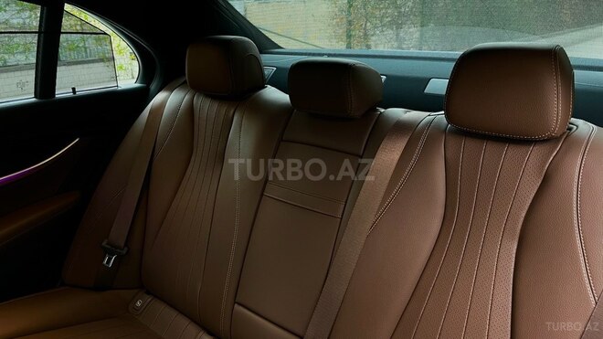 Mercedes E 450 4MATIC 2023, 15,000 km - 3.0 l - Bakı