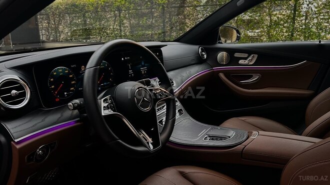 Mercedes E 450 4MATIC 2023, 15,000 km - 3.0 l - Bakı