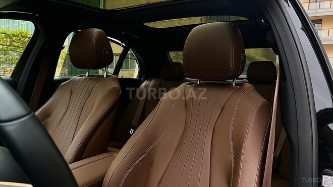 Mercedes E 450 4MATIC 2023, 15,000 km - 3.0 l - Bakı