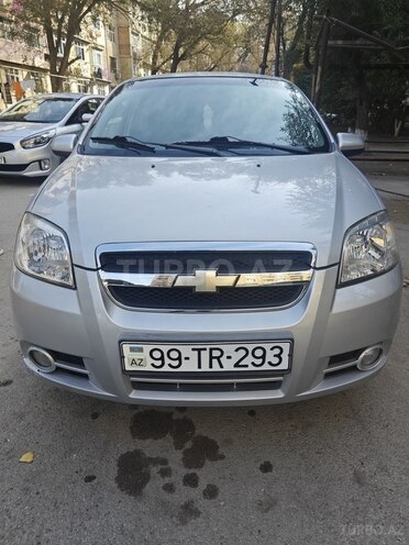 Chevrolet Aveo-1