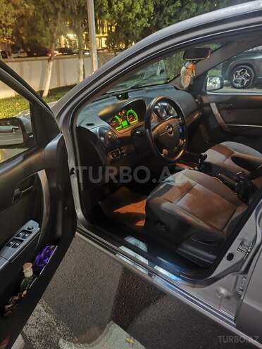 Chevrolet Aveo-6