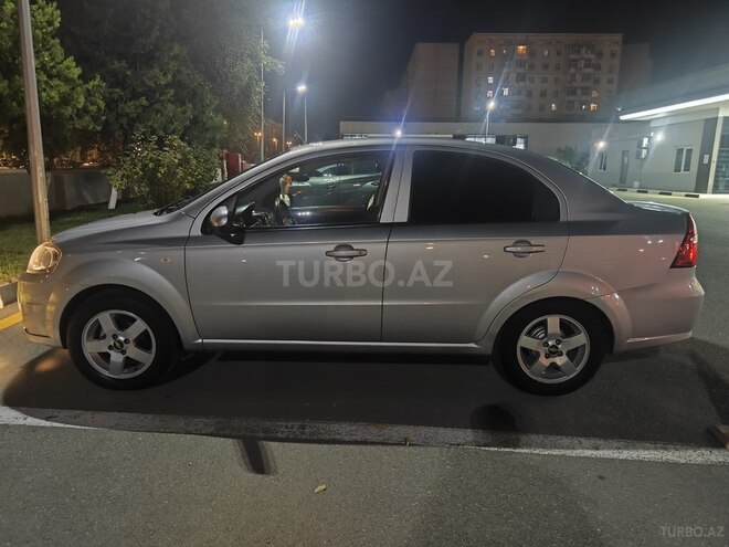 Chevrolet Aveo-4