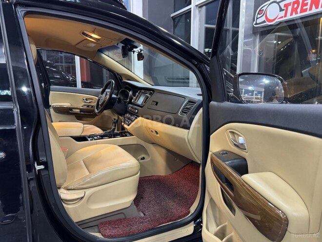 Kia Carnival 2015, 193,000 km - 2.2 l - Xırdalan