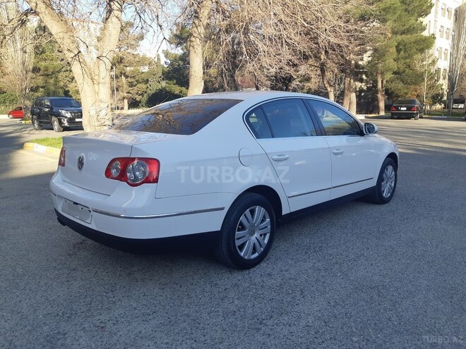 Volkswagen Passat-5