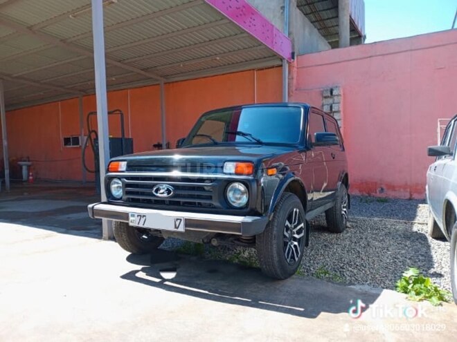LADA (VAZ) Niva 2019, 853,000 km - 1.7 l - Gəncə