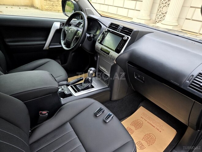 Toyota Land Cruiser Prado 2018, 160,800 km - 2.7 l - Bakı