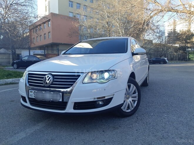 Volkswagen Passat-1