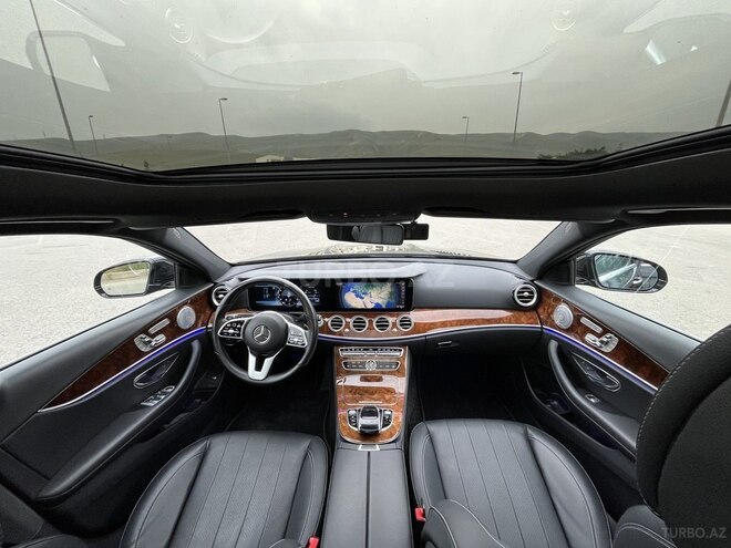 Mercedes E 350 4MATIC 2019, 31,000 km - 2.0 л - Bakı