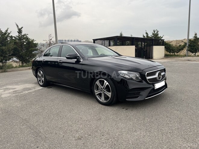 Mercedes E 350 4MATIC 2019, 31,000 km - 2.0 л - Bakı
