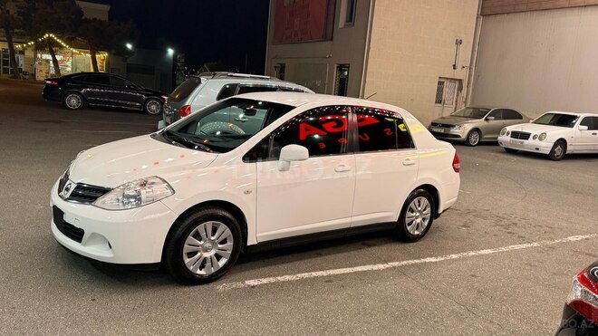 Nissan Tiida 2011, 252,000 km - 1.5 l - Bakı