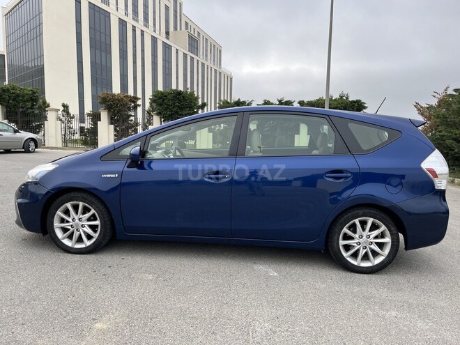 Toyota Prius V 2013, 136,000 km - 1.8 l - Bakı