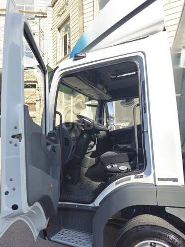 Mercedes Atego 818 2013, 284,800 km - 4.3 л - Bakı