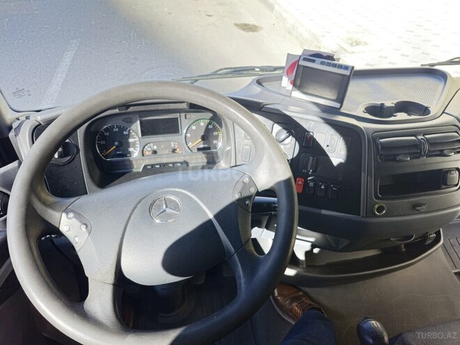 Mercedes Atego 818 2013, 284,800 km - 4.3 л - Bakı
