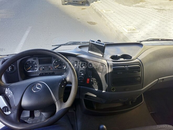 Mercedes Atego 818 2013, 284,800 km - 4.3 л - Bakı