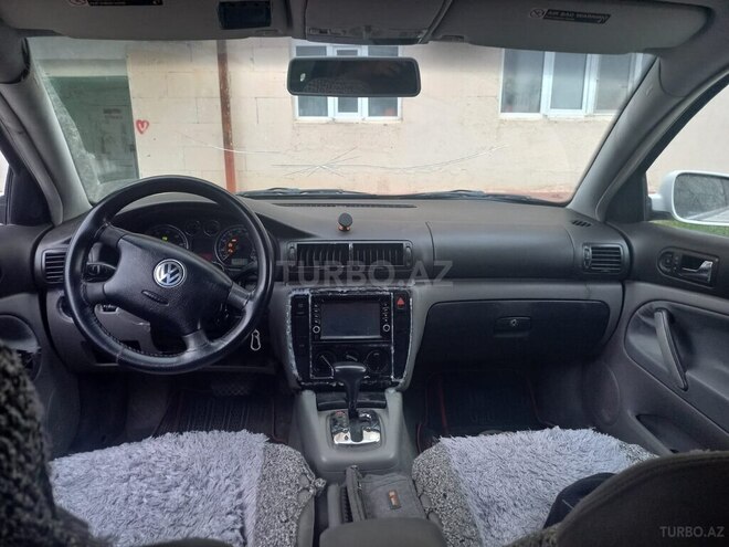 Volkswagen Passat 2001, 325,000 km - 1.6 l - Şirvan