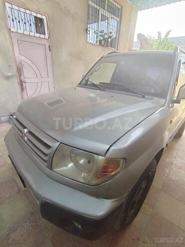 Mitsubishi  2002, 266,000 km - 2.0 l - Bakı